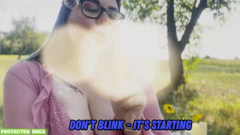 Snapshot of sunflower0907 chatting on 10-13-25, 08:03 Tina. Im topless model online show from 10-13-25, 08:03