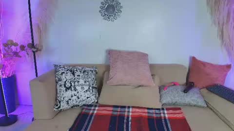 Aillyn Perez online show from 07-27-26, 03:30