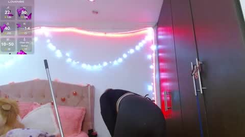 Jeraldine online show from 03-04-25, 01:23