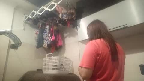 Jeraldine online show from 10-12-25, 12:42