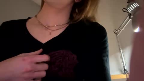 sunfun1992 online show from 01-12-25, 02:14