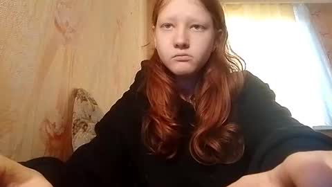 Snapshot of sungpiggott chatting on 06-11-26, 11:19 sungpiggott online show from 06-11-26, 11:19