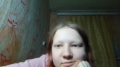 Snapshot of sungpiggott chatting on 06-12-26, 08:30 sungpiggott online show from 06-12-26, 08:30