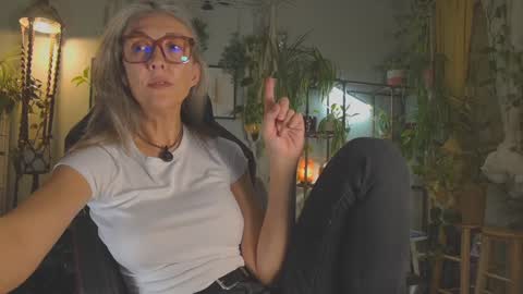 Hi Im Sunnie - Next show Friday August 1 online show from 01-10-26, 05:09