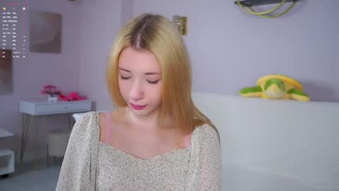 Lily online show from 02-07-26, 02:43