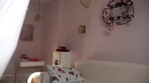 Lily online show from 03-14-26, 02:44