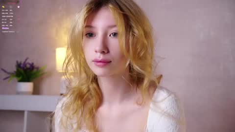 Lily online show from 05-29-26, 02:37