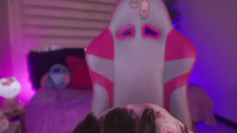 Snapshot of sunny_flower_ chatting on 03-26-26, 02:50 SUNNY online show from 03-26-26, 02:50