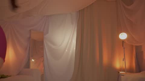 Snapshot of sunny_maria chatting on 02-24-26, 07:45 Maria online show from 02-24-26, 07:45