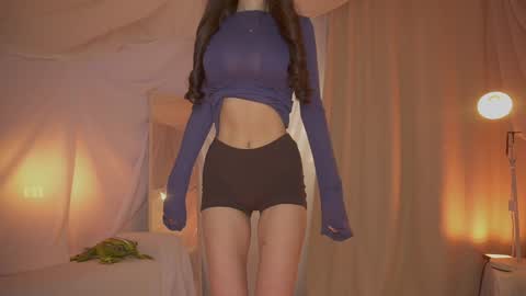 Snapshot of sunny_maria chatting on 03-19-26, 09:08 Maria online show from 03-19-26, 09:08