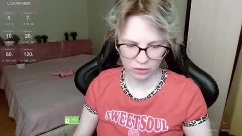 sunny mood online show from 04-28-26, 04:39