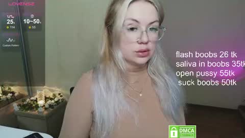 Snapshot of sunny_mood chatting on 07-05-26, 07:10 sunny mood online show from 07-05-26, 07:10