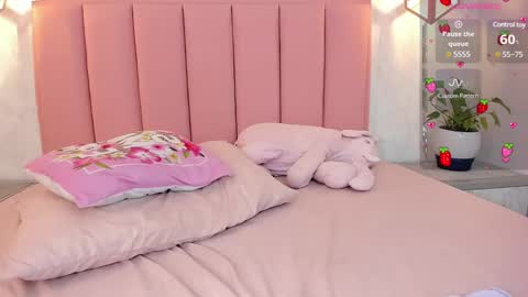  S U N N Y online show from 03-10-25, 11:06