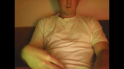 Snapshot of sunnygun0 chatting on 02-19-25, 04:22 sunnygun0 online show from 02-19-25, 04:22