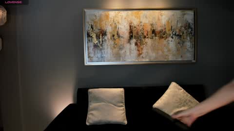 Sunny Rivers online show from 01-30-25, 06:43