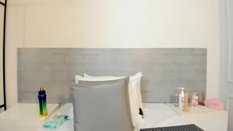 Snapshot of sunnywhitee chatting on 01-05-26, 07:17 sunnywhitee online show from 01-05-26, 07:17