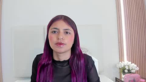 Snapshot of sunnywhitee chatting on 05-06-26, 11:15 sunnywhitee online show from 05-06-26, 11:15
