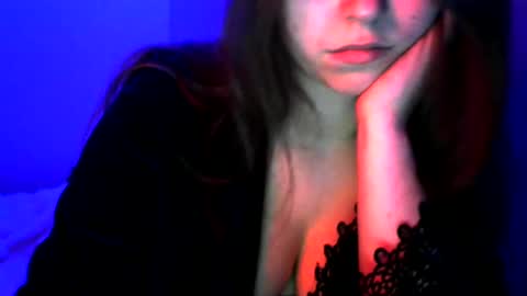 Snapshot of sunset_li chatting on 01-29-25, 03:47 Lisa online show from 01-29-25, 03:47