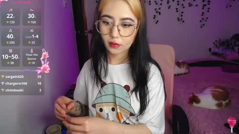 Snapshot of sunset_pienk chatting on 12-05-24, 05:37 Sunset online show from 12-05-24, 05:37