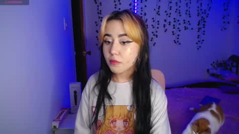 Snapshot of sunset_pienk chatting on 12-07-24, 01:36 Sunset online show from 12-07-24, 01:36