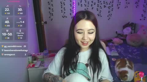 Snapshot of sunset_pienk chatting on 02-21-25, 04:18 Sunset online show from 02-21-25, 04:18