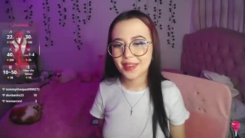 Snapshot of sunset_pienk chatting on 03-12-25, 06:18 Sunset online show from 03-12-25, 06:18