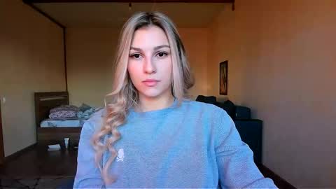 Snapshot of sunsetwithava chatting on 02-04-26, 05:13 sunsetwithava online show from 02-04-26, 05:13