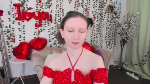 Alice online show from 02-12-26, 01:39