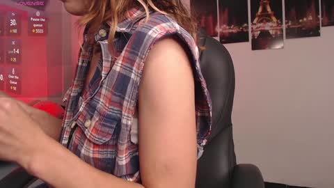 Snapshot of sunshine_gh1 chatting on 01-15-25, 12:36 Sunshine online show from 01-15-25, 12:36