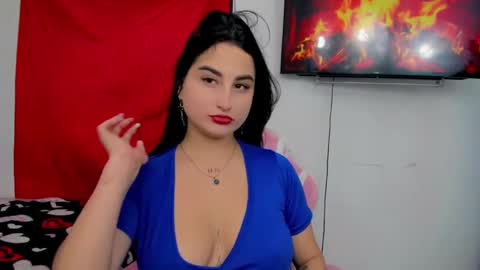 Andrea Rodriguez online show from 03-12-25, 07:06