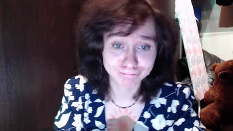 Snapshot of sunshinehella chatting on 12-02-24, 10:18 Hella online show from 12-02-24, 10:18