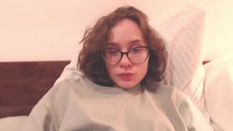 Hella online show from 06-03-26, 07:41