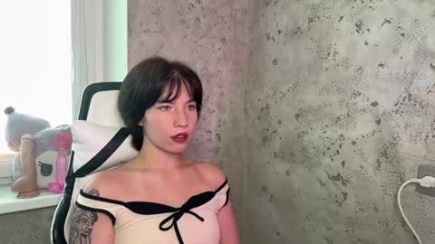 Snapshot of superbdolls chatting on 07-09-26, 07:23 Milana Scarlett online show from 07-09-26, 07:23