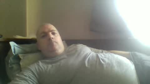 Snapshot of superboy78 chatting on 10-19-25, 11:33 superboy78 online show from 10-19-25, 11:33