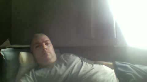 Snapshot of superboy78 chatting on 12-20-25, 01:18 superboy78 online show from 12-20-25, 01:18