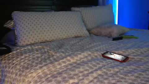 Superbronnon online show from 02-17-25, 03:04