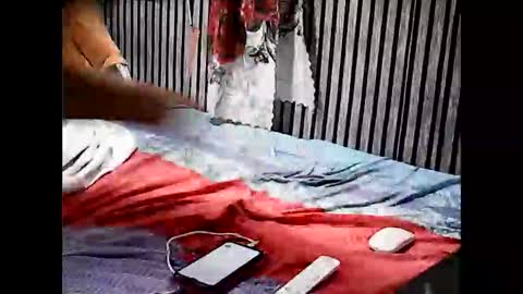 Snapshot of superclit4u chatting on 10-19-25, 04:35 superclit4u online show from 10-19-25, 04:35