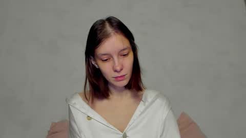 Snapshot of superior_cat chatting on 01-08-26, 09:17 Una online show from 01-08-26, 09:17