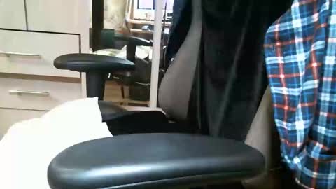 Snapshot of supermax13sm chatting on 02-17-25, 02:20 welcome to my room online show from 02-17-25, 02:20