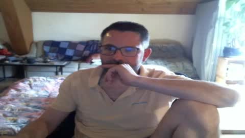 supersquirrel81 online show from 05-02-26, 01:16
