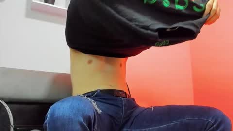 supreme_alpha_ online show from 11-09-25, 02:32