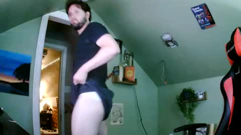 surferdudehere69 online show from 06-14-26, 08:55