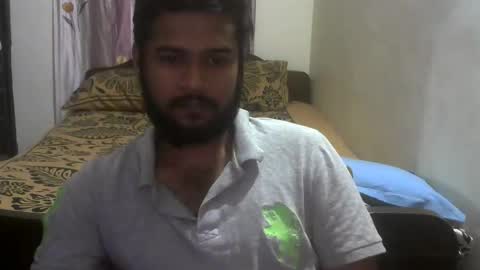 Snapshot of suryamahesh333 chatting on 09-11-25, 04:07 suryamahesh333 online show from 09-11-25, 04:07
