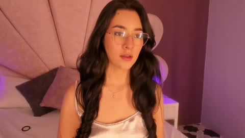 Snapshot of susa1userma_ chatting on 02-10-25, 10:40 Susann online show from 02-10-25, 10:40