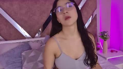Susann online show from 06-12-26, 11:42