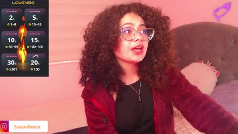 Snapshot of susan_bluee chatting on 01-19-25, 10:39 Susan online show from 01-19-25, 10:39