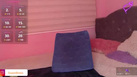 Snapshot of susan_bluee chatting on 01-25-25, 02:14 Susan online show from 01-25-25, 02:14