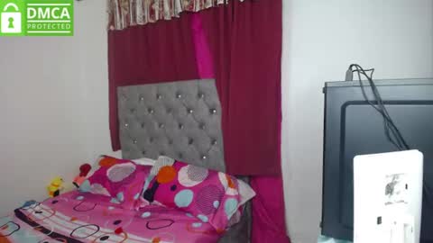susana lopez online show from 06-15-26, 03:53