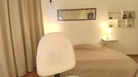 Susana online show from 07-28-26, 06:20