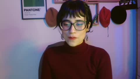 susana_w online show from 11-04-25, 10:42